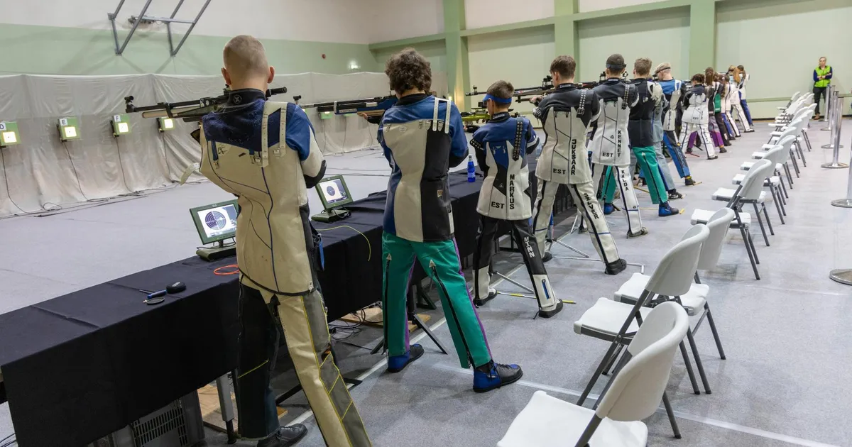 GALERII ⟩ Sürgavere laskevõistlusel sündis Eesti rekord