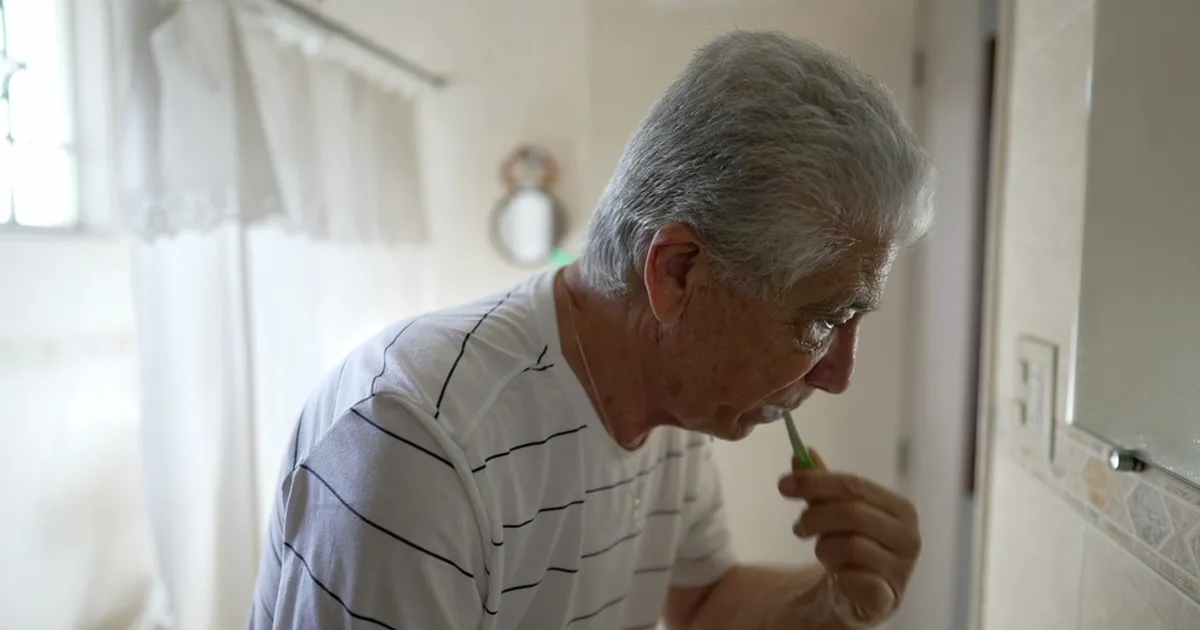 Hammaste harjamine võib paljastada varase dementsuse