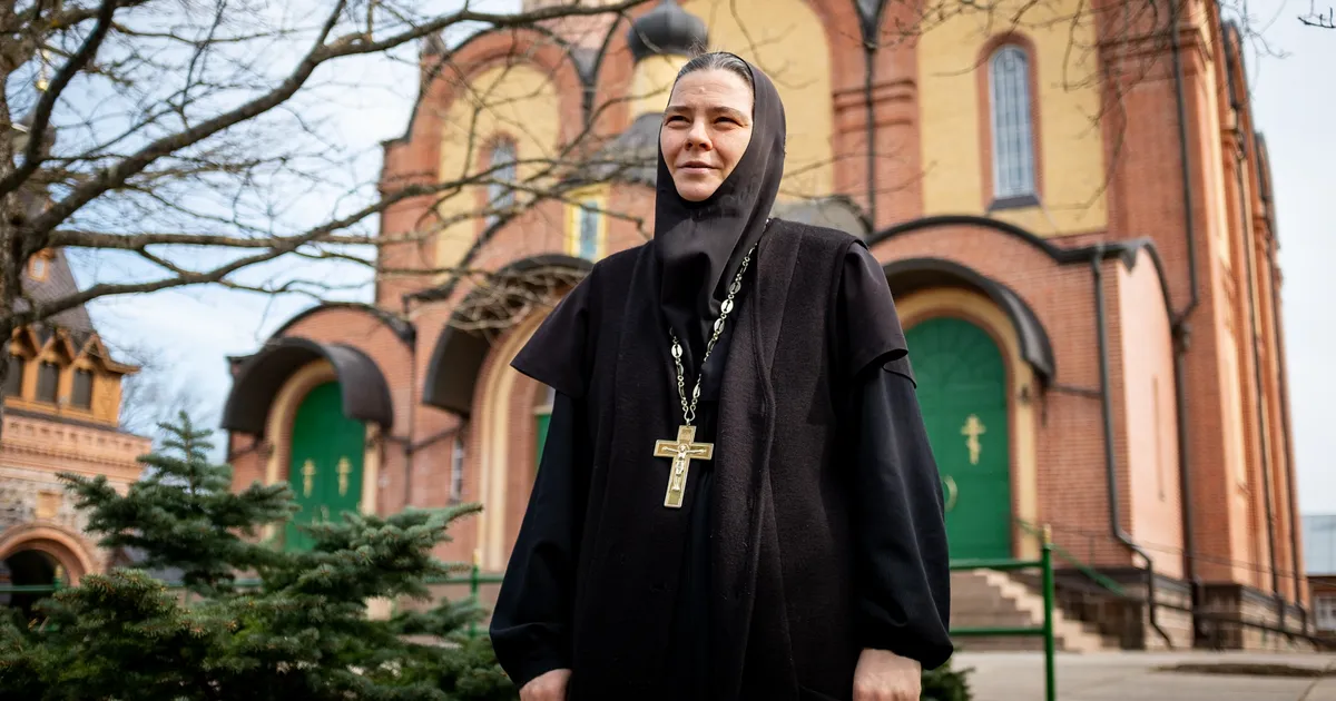 Kuremäe klooster ja siseministeerium vastamisi: klooster tõrgub Moskva alluvusest lahkumast