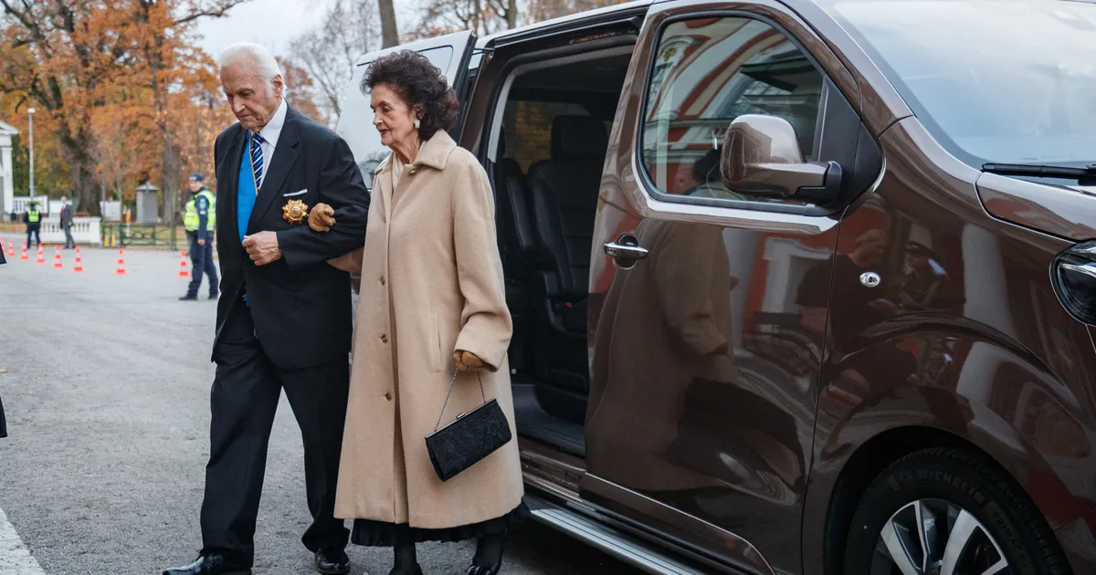 Valitsus jättis Ingrid Rüütlile ametiauto ja kannab tema elukoha kulud