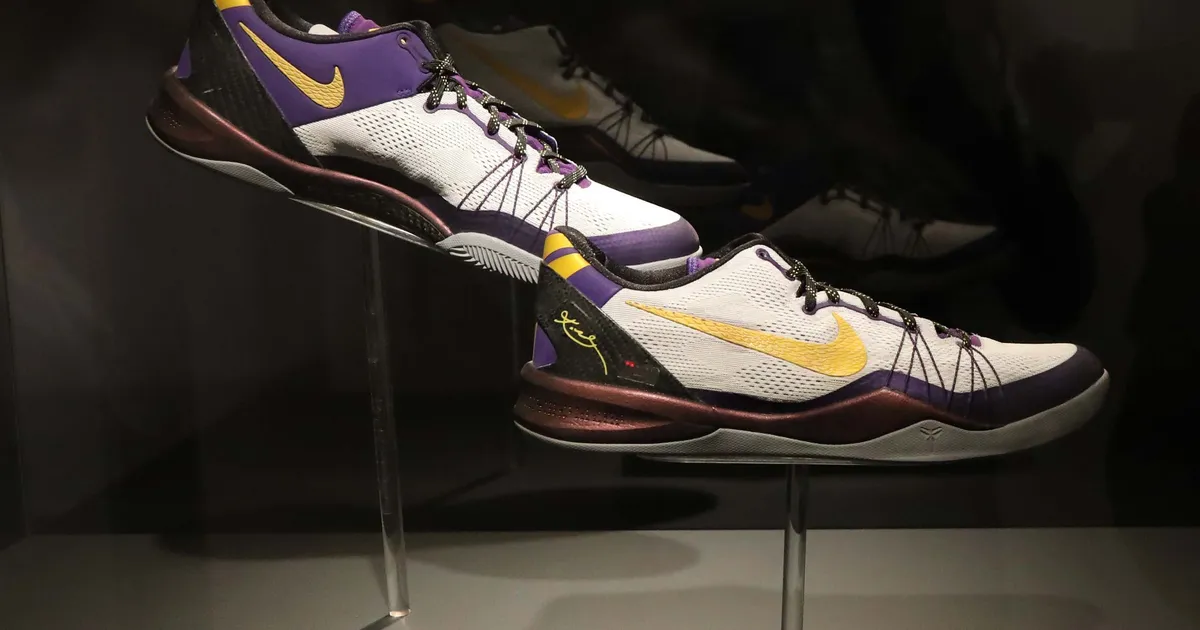 Kobe Bryanti legendaarse mängu tossud läksid oksjonil suure summa eest kaubaks