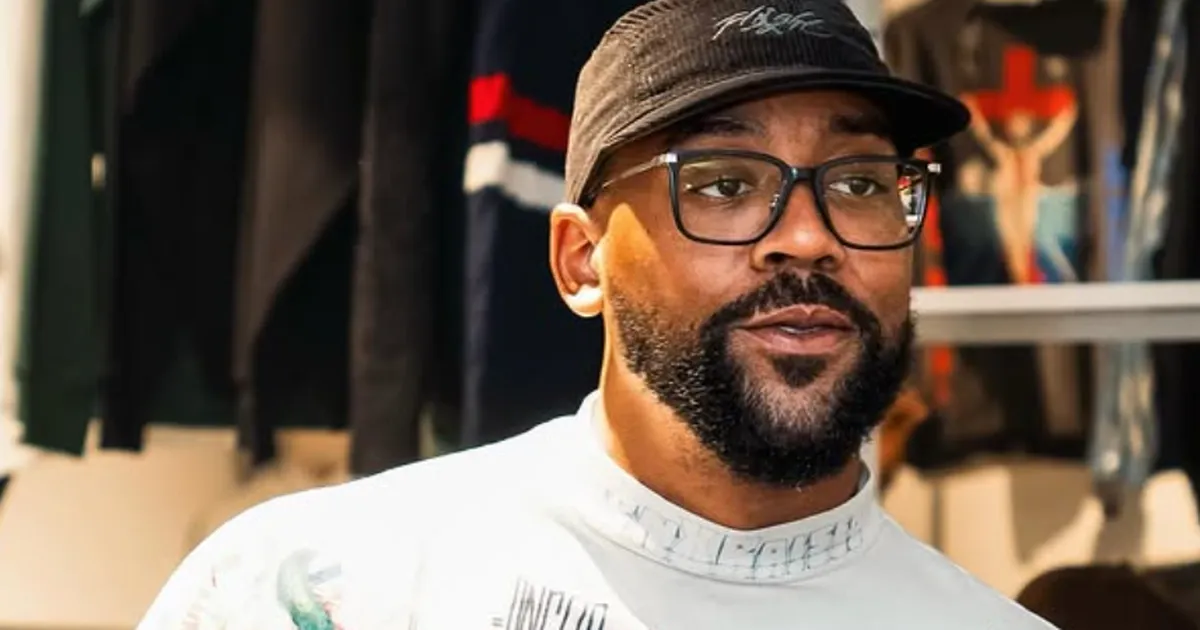 VIDEO ⟩ Michael Jordani narkojoobes poeg võeti vahi alla