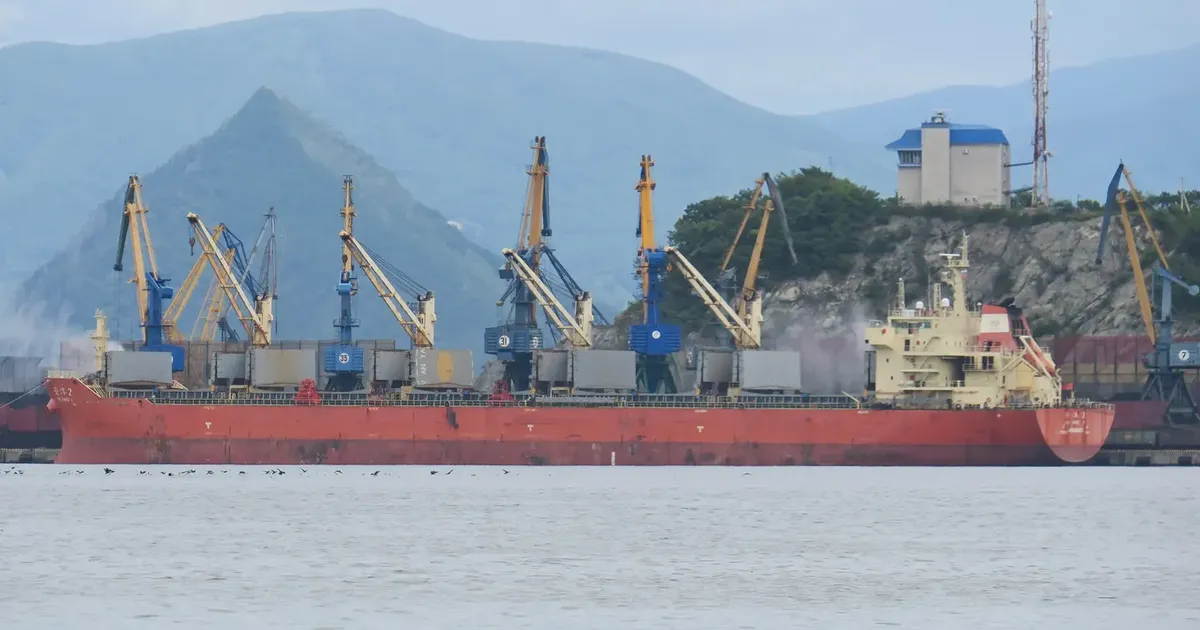 Teinegi kaubalaev on Venemaal hädas