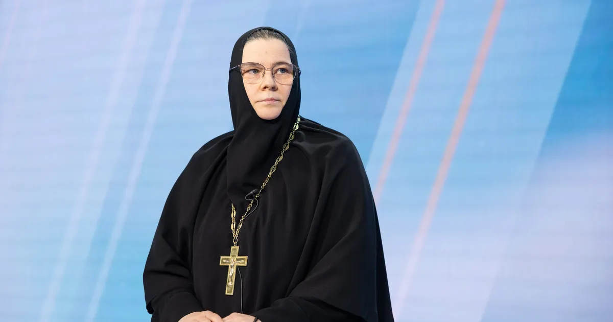 Iguumenja Filareta: kirikujuhtide inimlik-ilmalikud seisukohad ei saa olla põhjuseks, miks me ütleme lahti oma usust