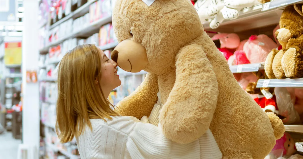 Uus trend: täiskasvanud soetavad endale pehmeid mänguasju