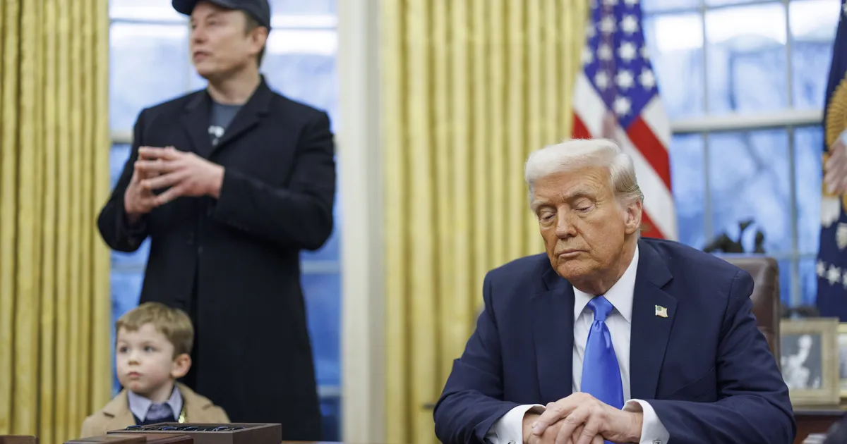 VIDEO ⟩ «Ma tahan, et sa tss!» Elon Muski nelja-aastase poja käitumine kütab netis kirgi