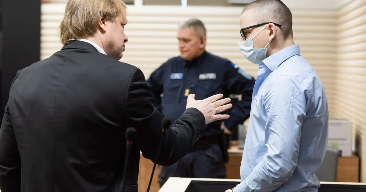 Sõnelus viinapudeli pärast ja purjus inimese jutt: mis eelnes Mere puiesteel aset leinud pussitamisele?