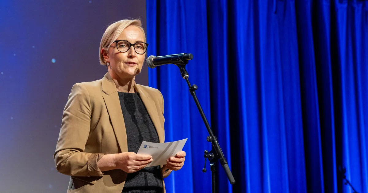 KUKU ⟩ Kallas: leheveergudel küsimise asemel võiks Reinsalu otse ministriga rääkida