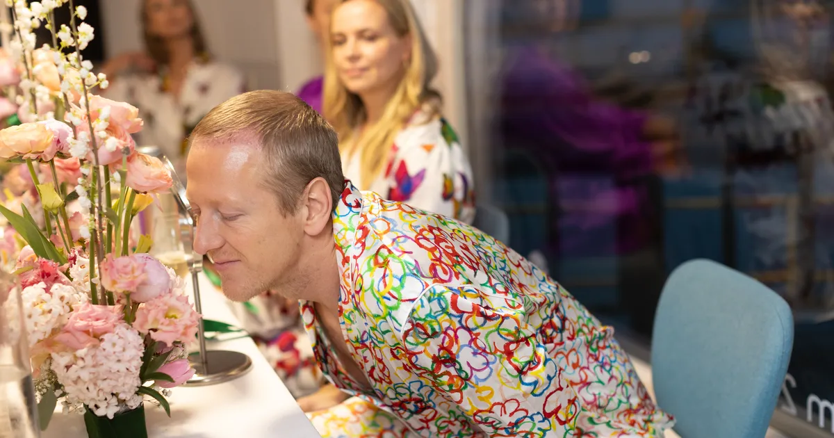 Siid, saun ja särav seltskond - eksklusiivne pidžaamapidu tõi Eesti staarid otse merele ööbima