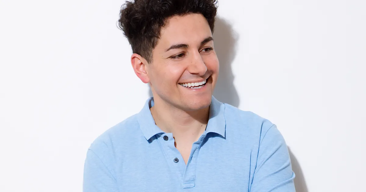 Raamatublogija kiidab: väga-väga soovitan seda romaani lugeda!