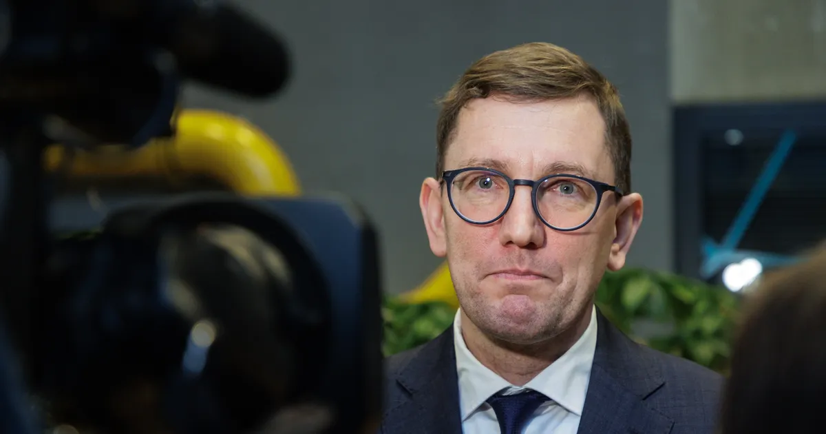 OTSEPILT ⟩ Riigikogu infotunnis vastavad saadikute küsimustele Michal, Svet ja Kallas