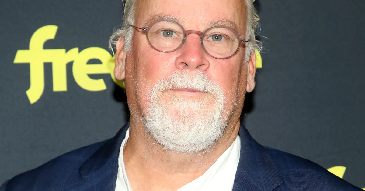 Sinijärv soovitab maailma parimat krimikirjanikku: «Ma olen kõik ta raamatud läbi lugenud»