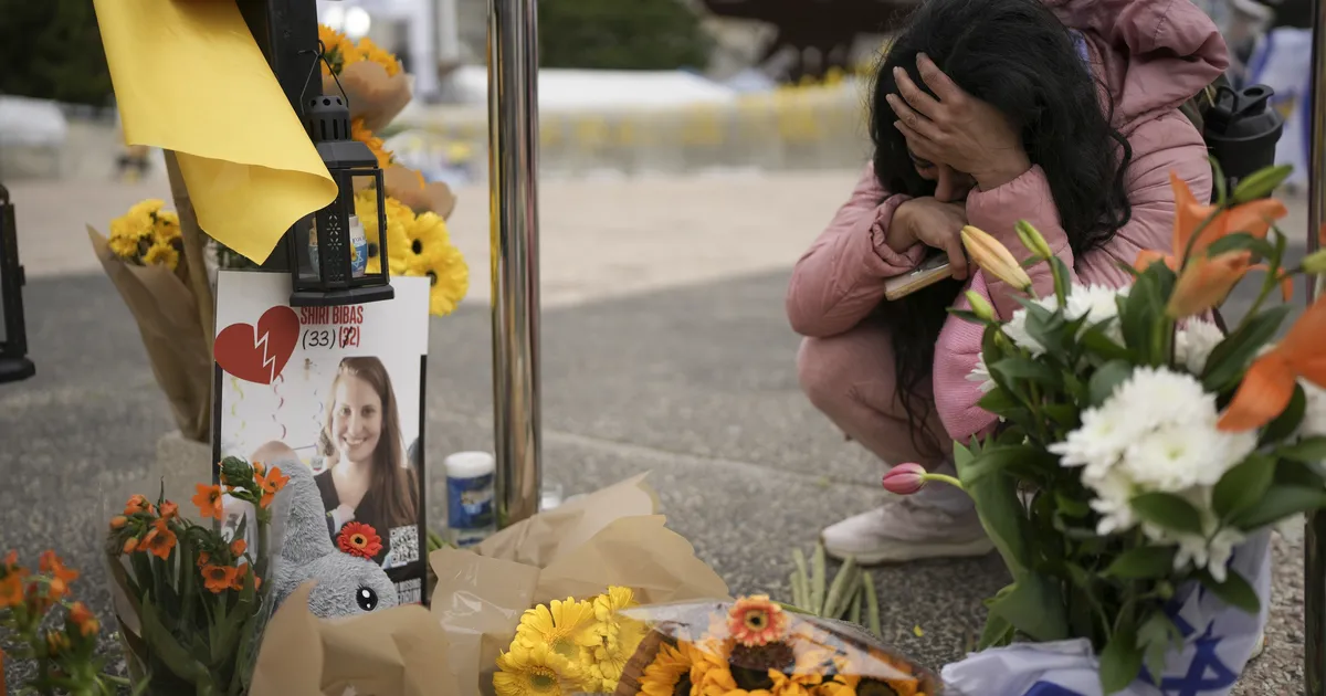 Iisrael kinnitas koos lastega vangistuses tapetud naise surnukeha tagastamist