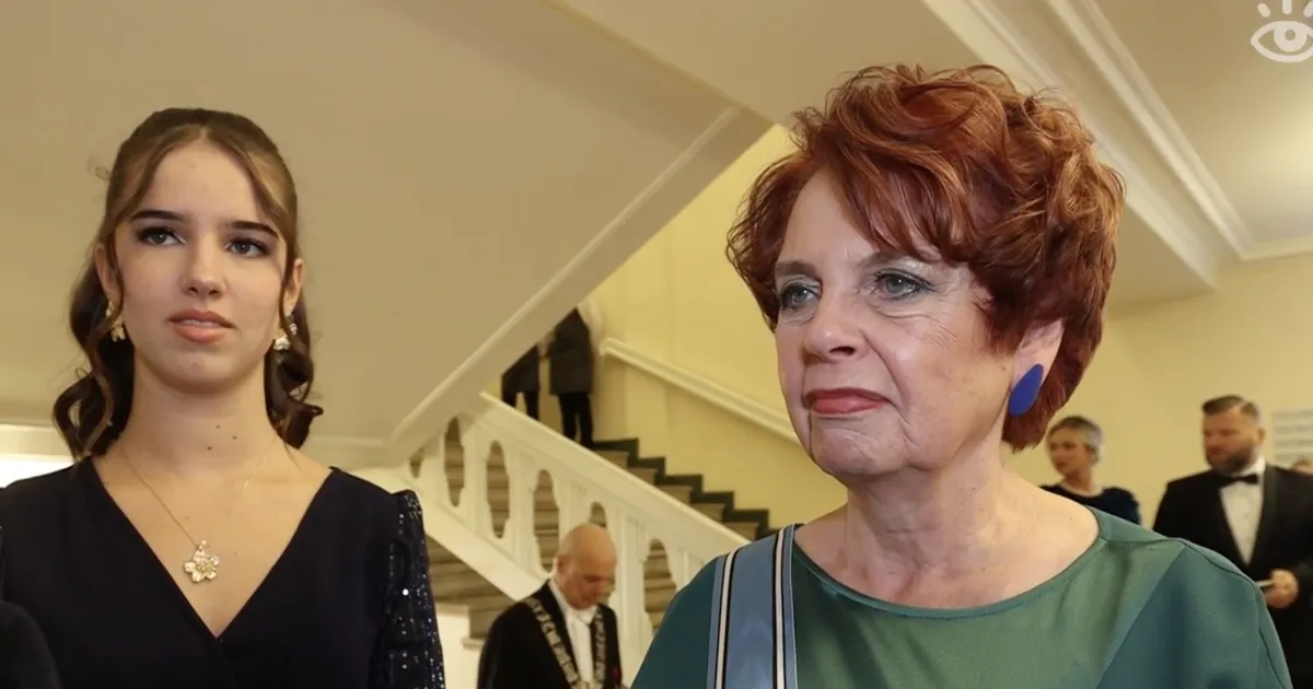 VIDEOINTERVJUU ⟩ Irja Lutsar mõtleb igal vabariigi aastapäeval oma vanaisale: usun, et ta oleks väga uhke!