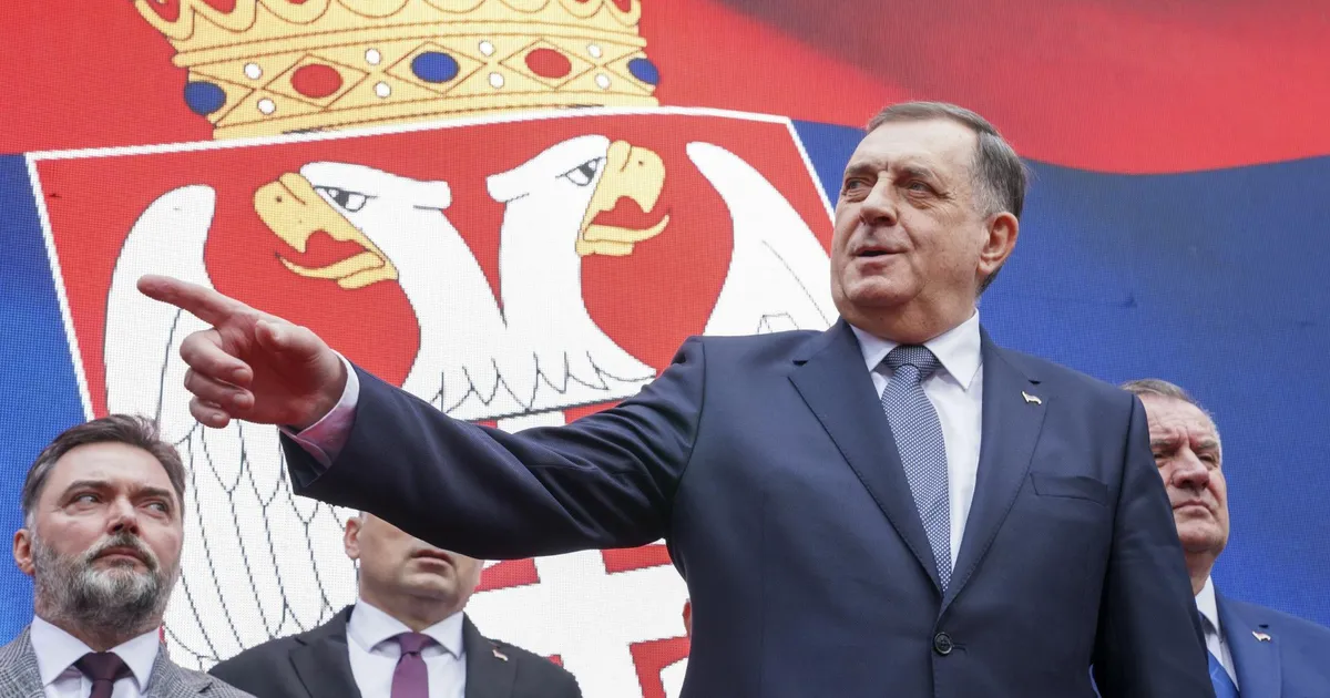 Bosnia ekspert: serblaste süüdimõistetud juht räägib lahkulöömisest vaid enda võimu säilitamiseks