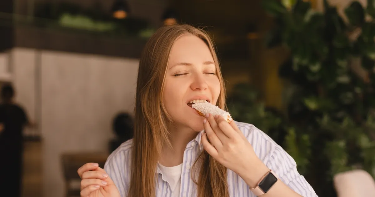 ÜLLATAV ⟩ Just see on põhjus, miks inimesed tahavad magustoitu süüa