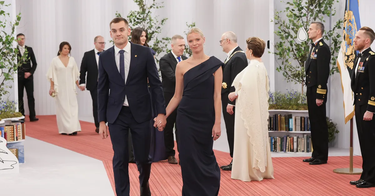 KLÕPS ⟩ Esimest korda avalikkuse ees! Kes on ettevõtja Markus Villigu kaunis kaaslane?