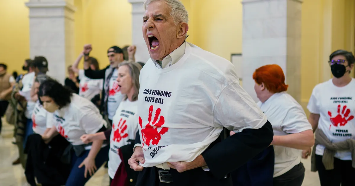 «Ameerika esimesena!» poliitika: USA peatas toetused tuhandetele abiorganisatsioonidelele