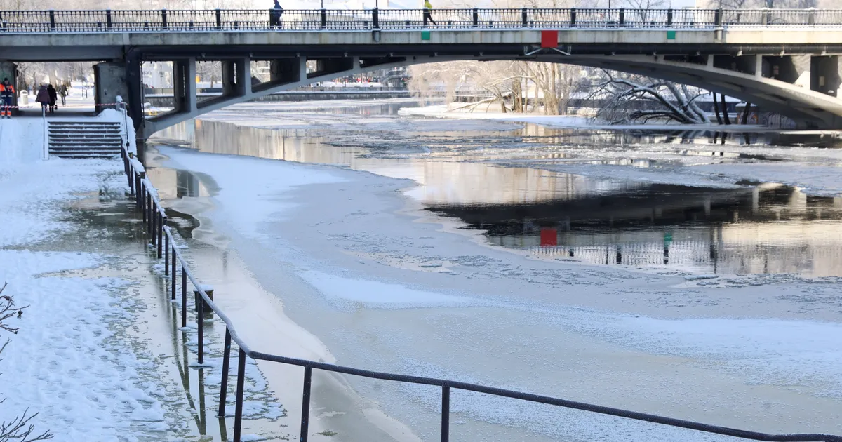 Noored talisuplejad ise vette ei jõudnudki, neist ühe jalgratas aga küll