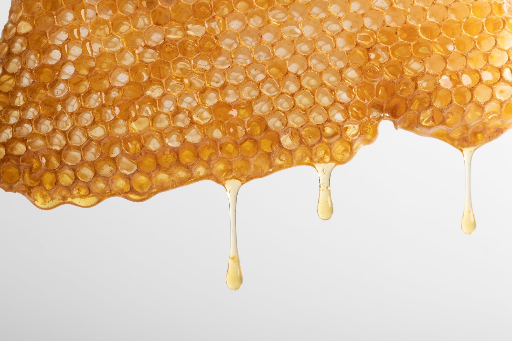 POOLT JA VASTU | Kas suhkru asendamine meega on tervislikum valik?