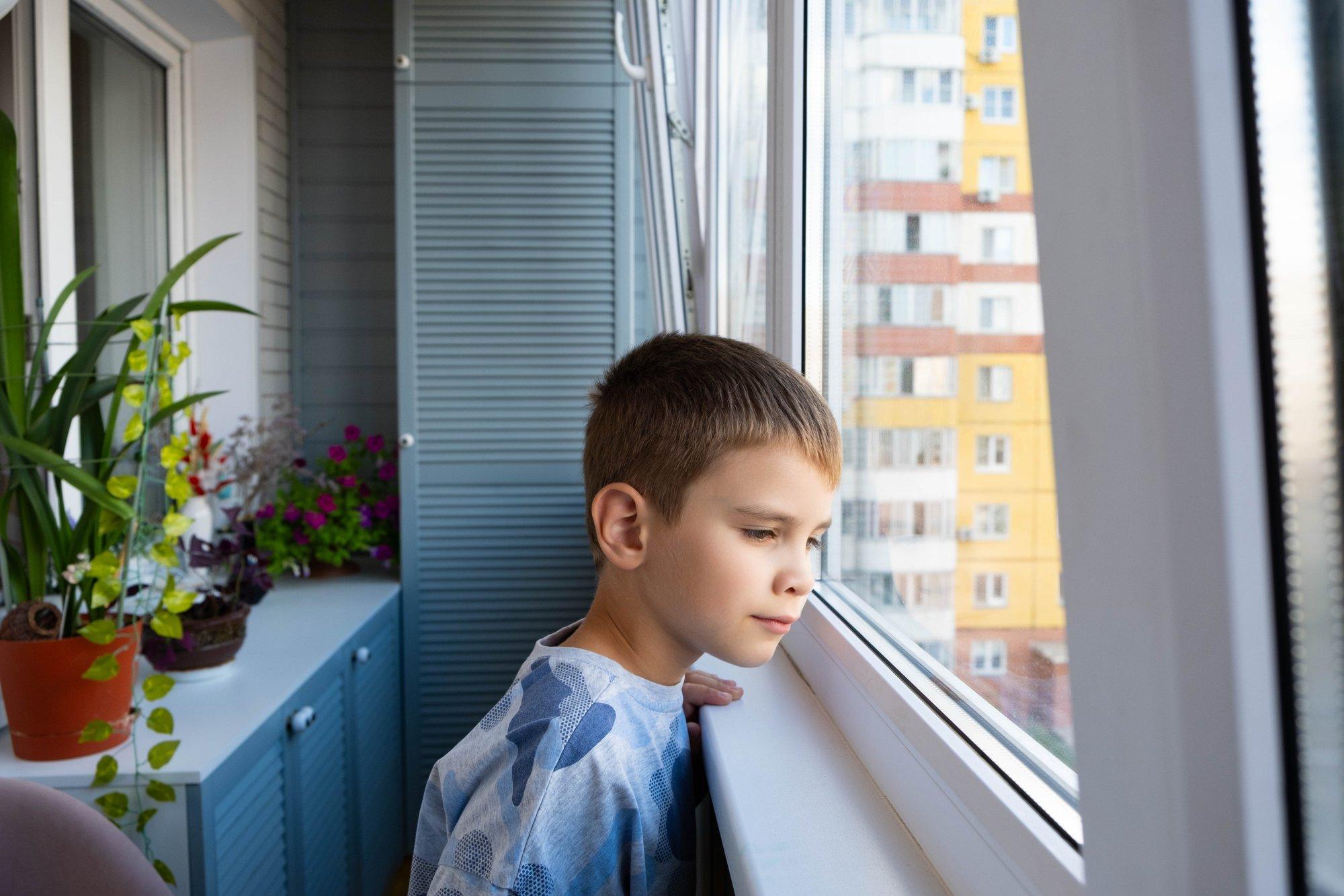 Lugeja mõtted: arvatakse, et lapsed ei saa aru, kui nad on tüliks ja koormaks. Reaalsuses saavad küll