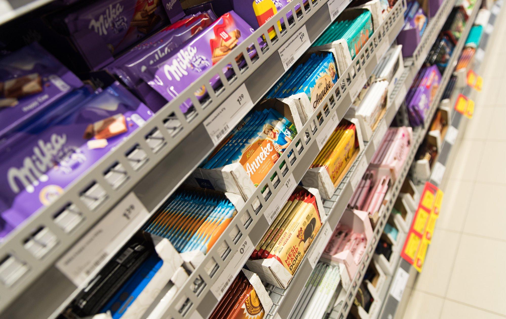 HINNAVÕRDLUS | Leedukad kurdavad Milka hinna üle, meil on Kalevi tahvel Milkast veelgi kallim