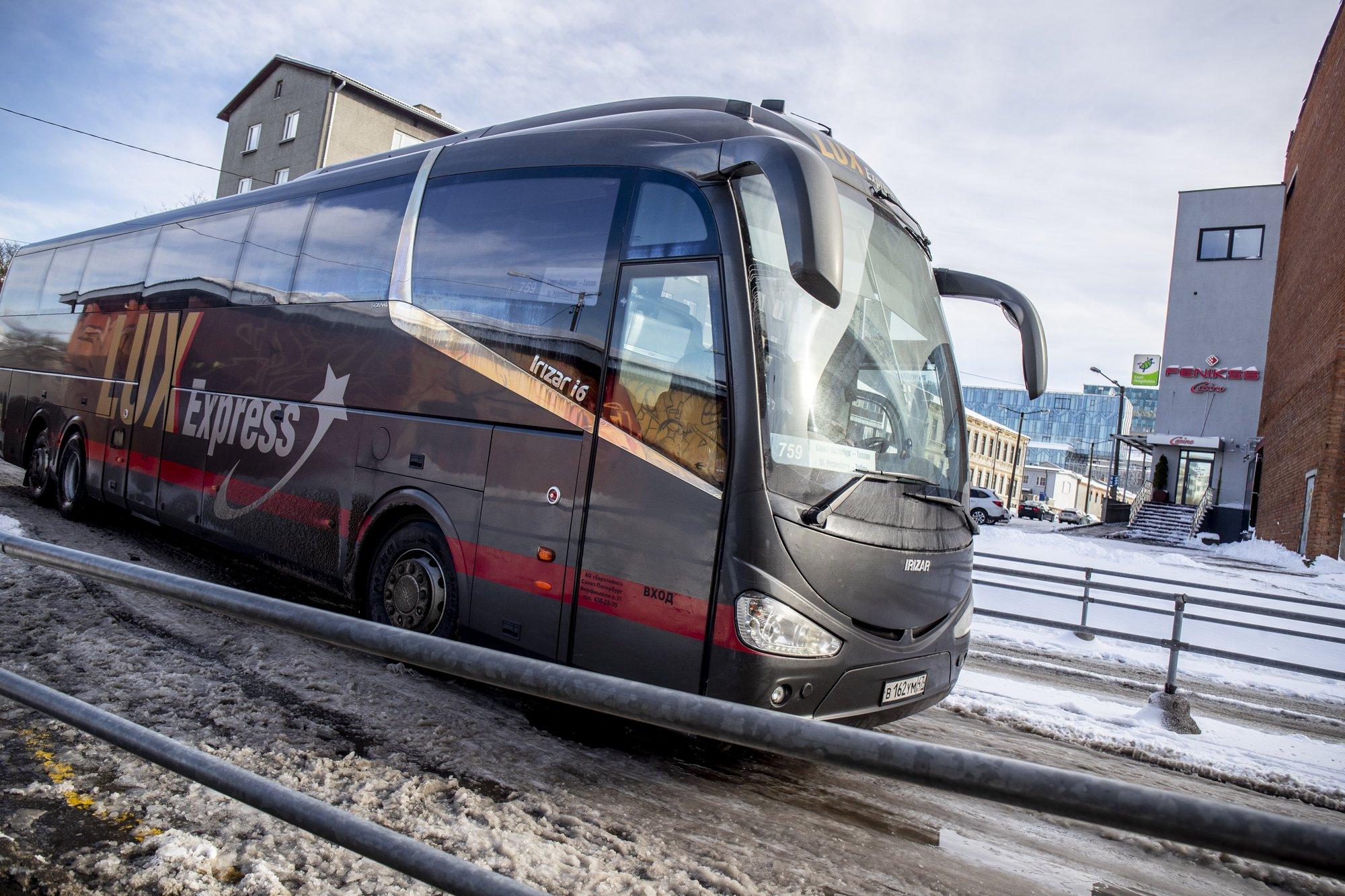 Lux Expressi buss sattus Venemaal avariisse, inimesed viidi haiglasse