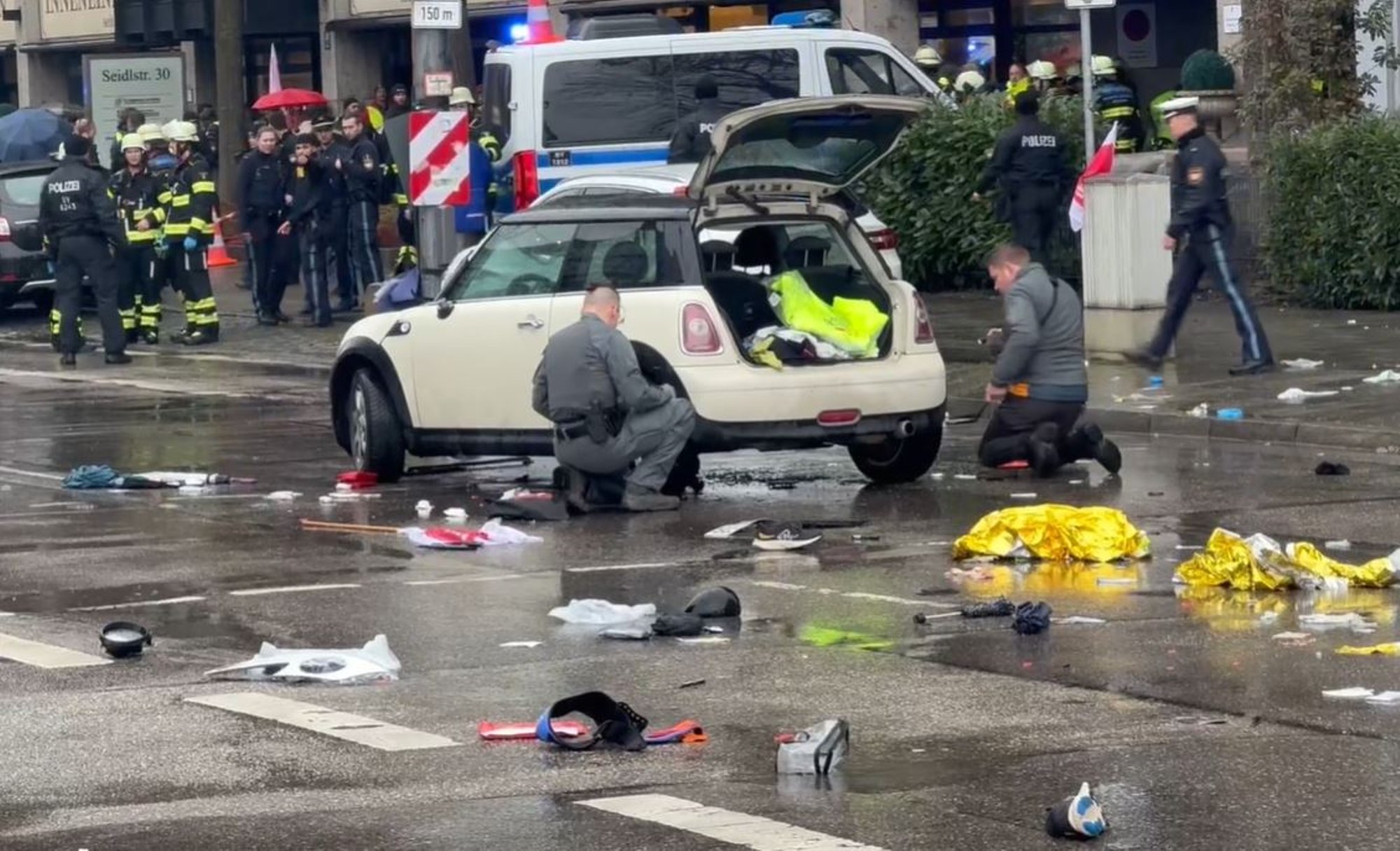 VIDEO | Münchenis sõitis auto rahva hulka ja on vähemalt 28 vigastatut. Autot juhtis varjupaigataotleja Afganistanist