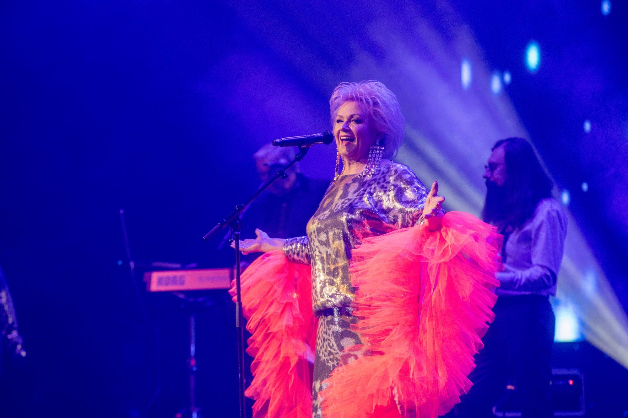 „Kui lahe atmosfäär!“ Anne Veski annab naistepäeval Tallinnas erikontserdi