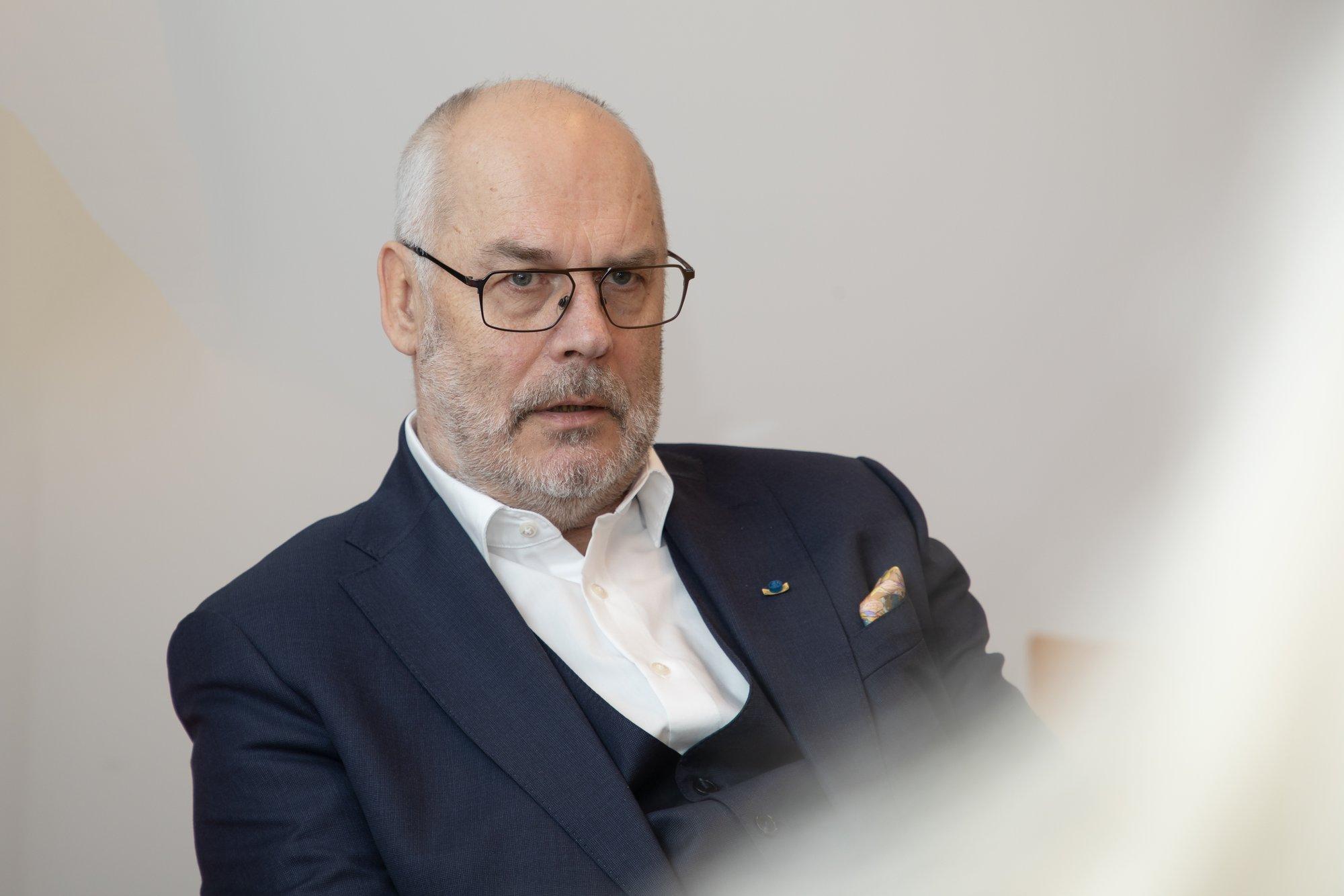 President Karis osaleb paavst Franciscuse matusetalitusel Vatikanis