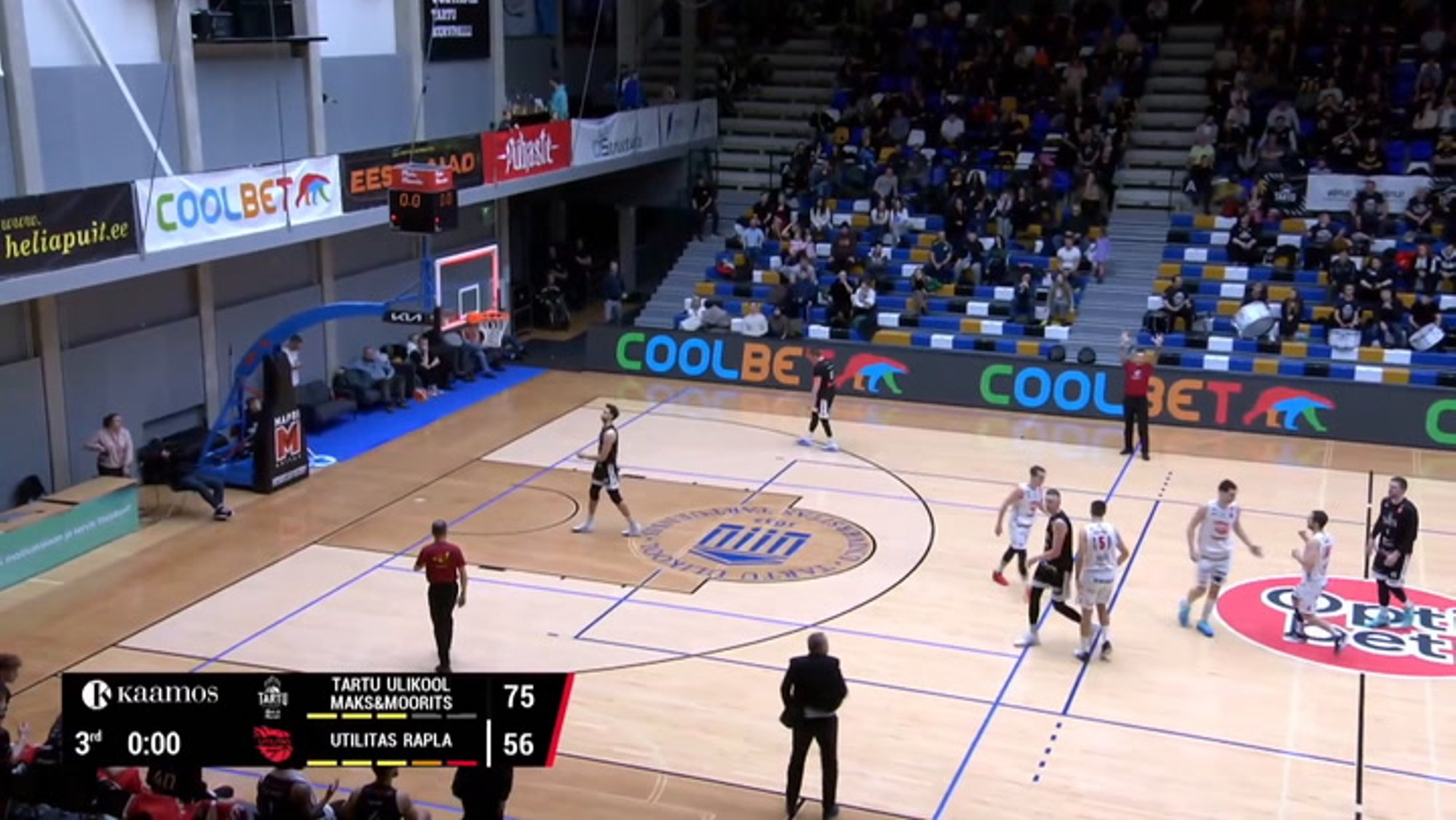 MÄNGU HETK | Rapla lätlasest mängujuht tabas veerandaja lõpusekundil edeva keskjooneviske