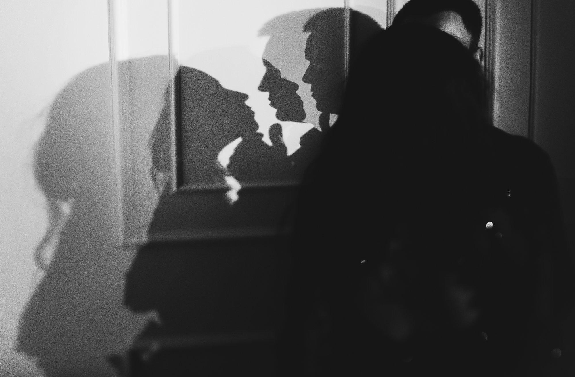 29aastane Leanika: võõras mees oli nõus maksma 3000 eurot, et veeta öö kinniseotuna meie voodi all