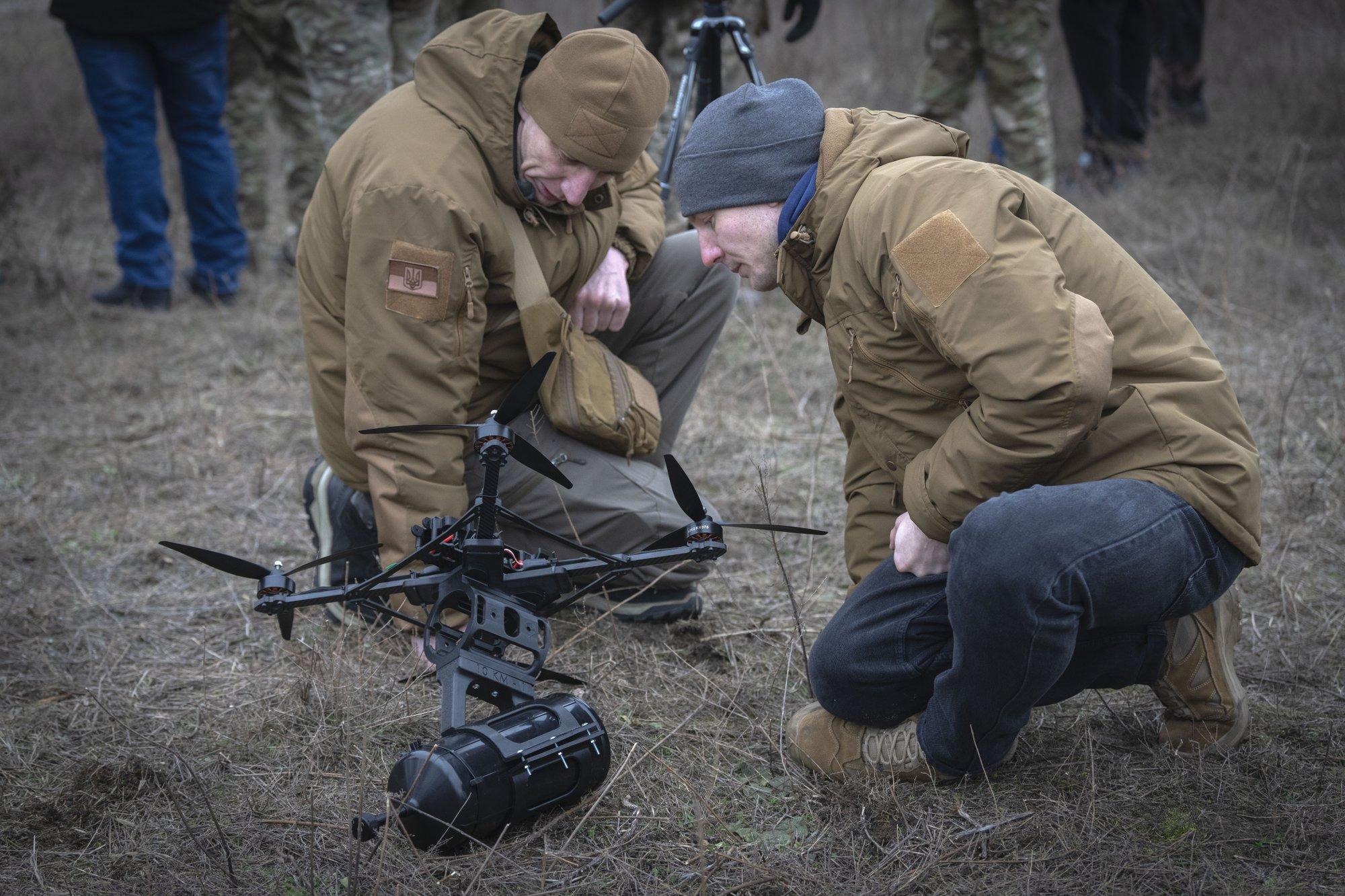 SÕJAPÄEVIK (1089. päev) | „Jõud on täiesti otsas!“ Niidirulliga droonide massrünnak teeb Vene rindel põrgu lahti