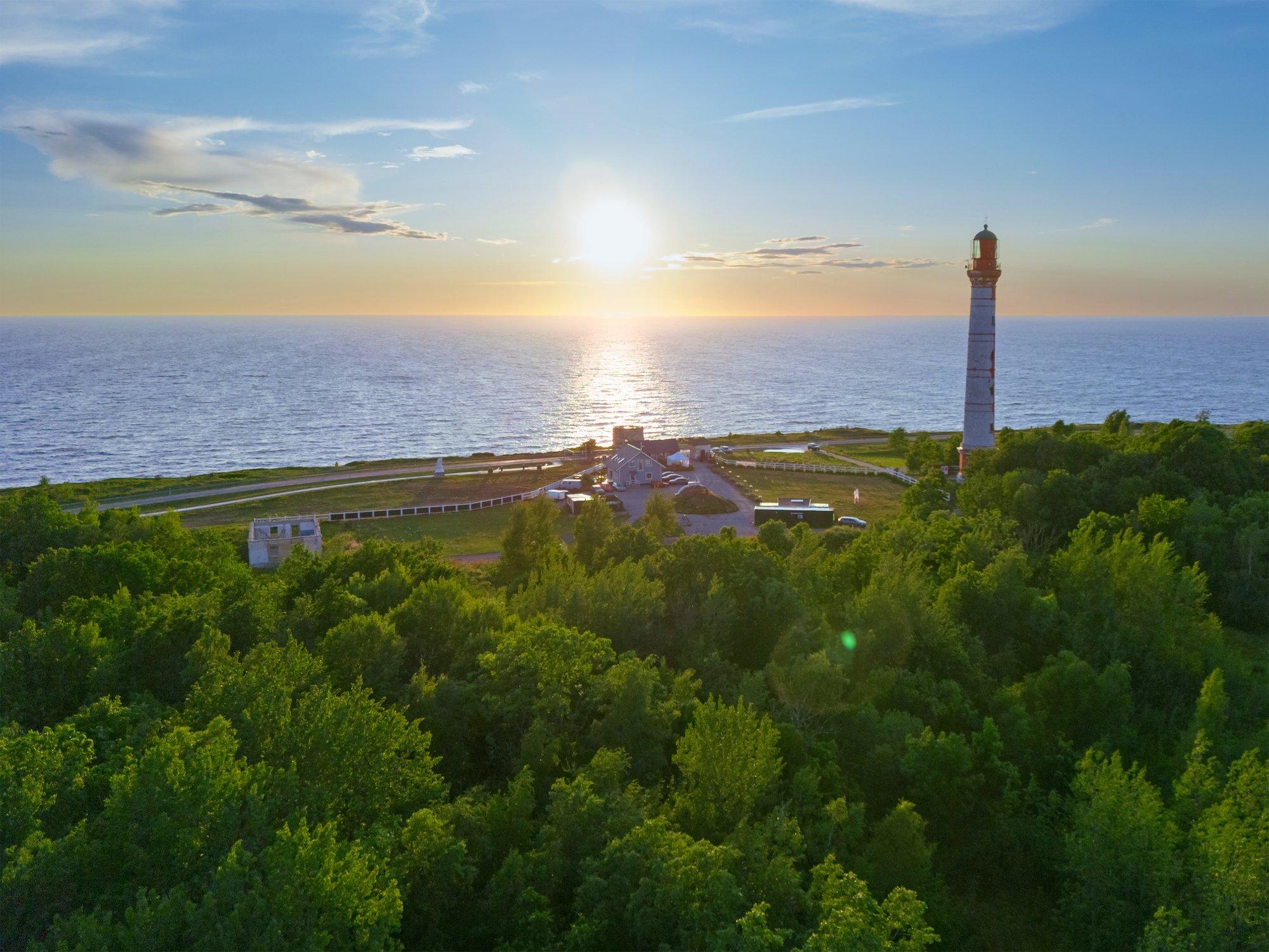 Tee varustuskindla majanduseni