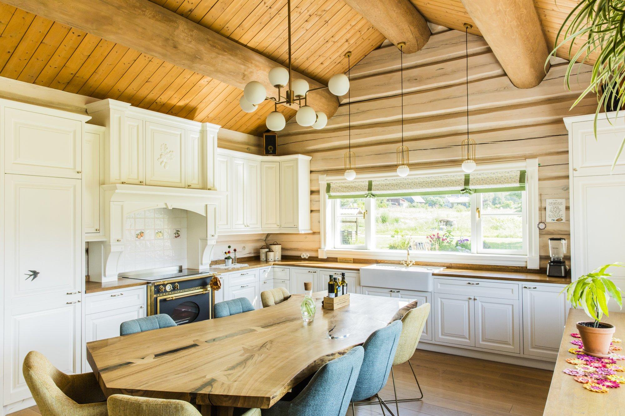 FOTOVÕISTLUS „MINU STIILNE KÖÖK“ | Ajatu ilmega köök, mida naudivad ka pere lemmikloomad