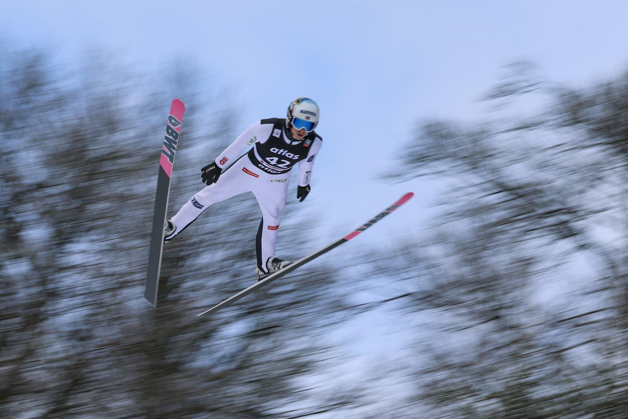 Valus tagasilöök: karmi vigastuse saanud suusahüppetähe hooaeg lõppes enne Trondheimi MM-i