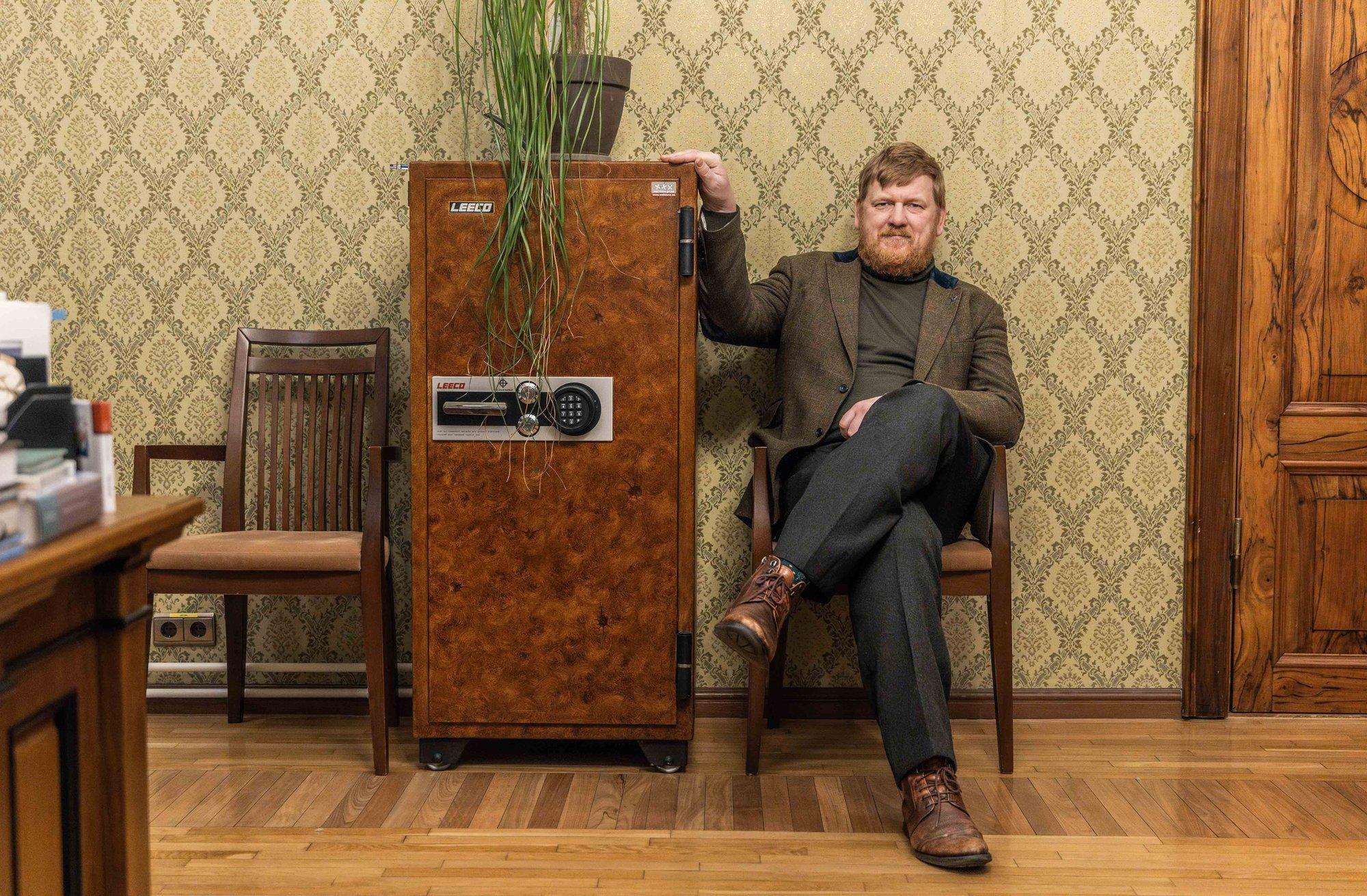 Kas siis jah või ei? Peaprokuröri nime alt ilmus nõusolekuseadusele kaks täiesti erinevat arvamust