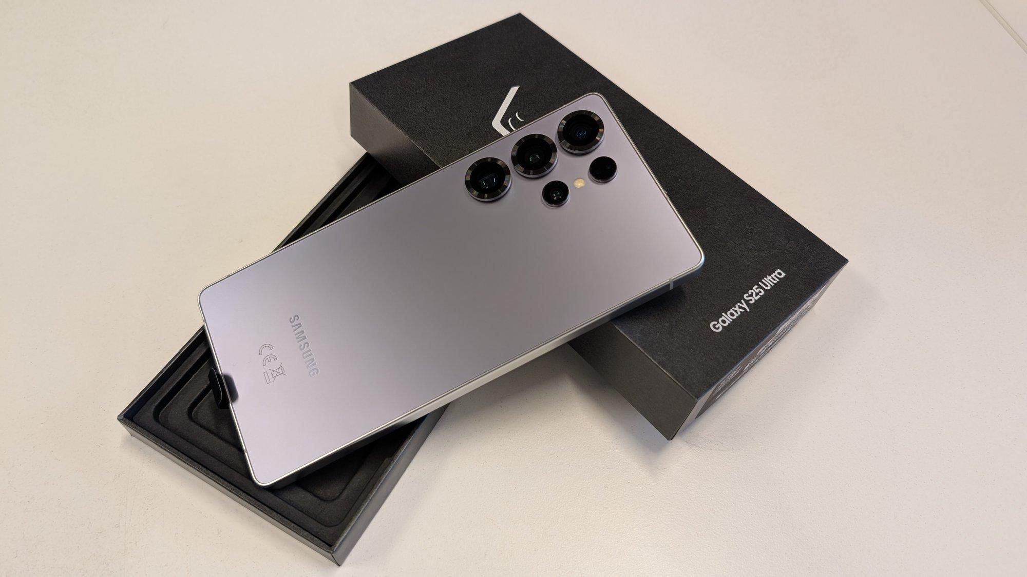 KARBIST VÄLJA | Samsungi selle aasta tipptelefon Galaxy S25 Ultra