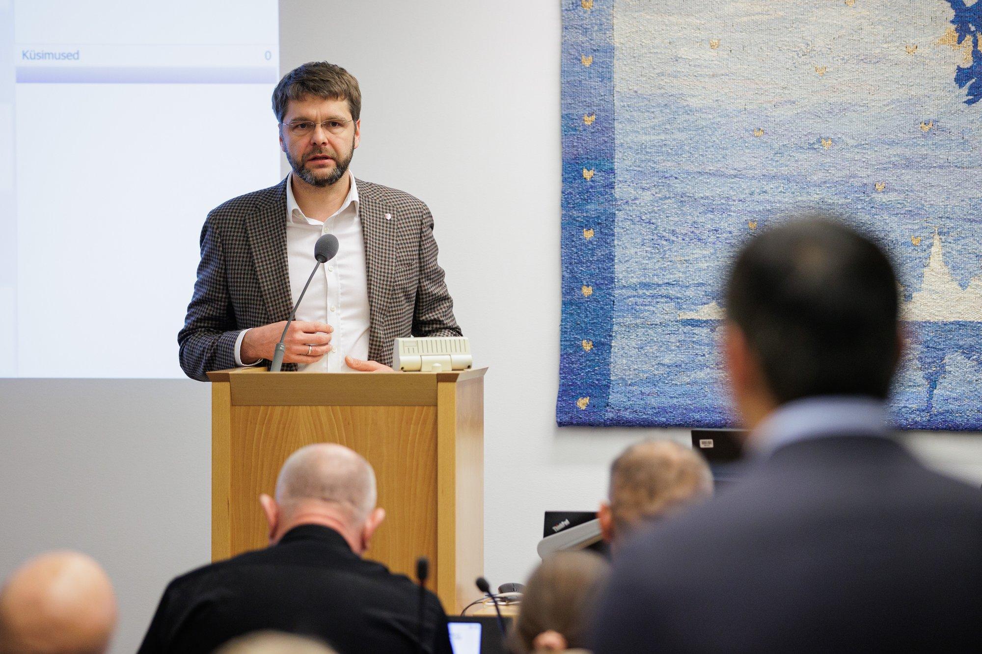 Jevgeni Ossinovski: Mihhail Kõlvart ajab puru silma. Porto Franco kohtuasja keskmes oli just tema