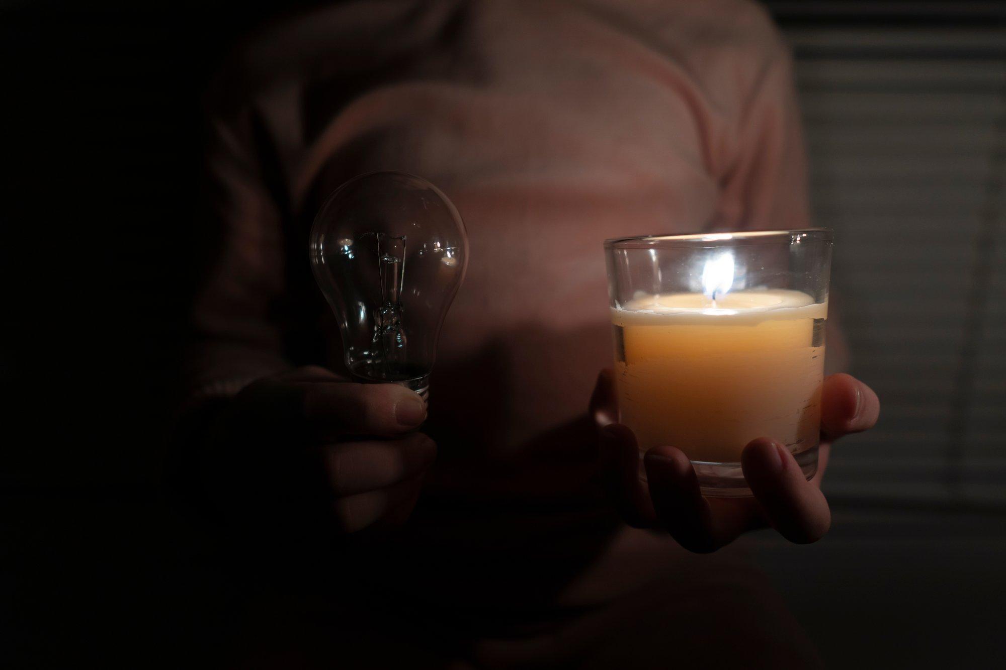 „Kõik see võib olla kasulik ka täiesti tavalisel päeval, mil elekter on olemas.“ Kuidas valmistuvad Eesti inimesed Vene võrgust desünkroniseerimiseks?