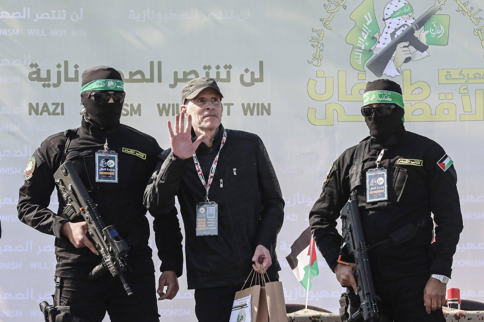 Hamas vabastas 3 pantvangi ja Iisrael alustas palestiina vangide vabastamist