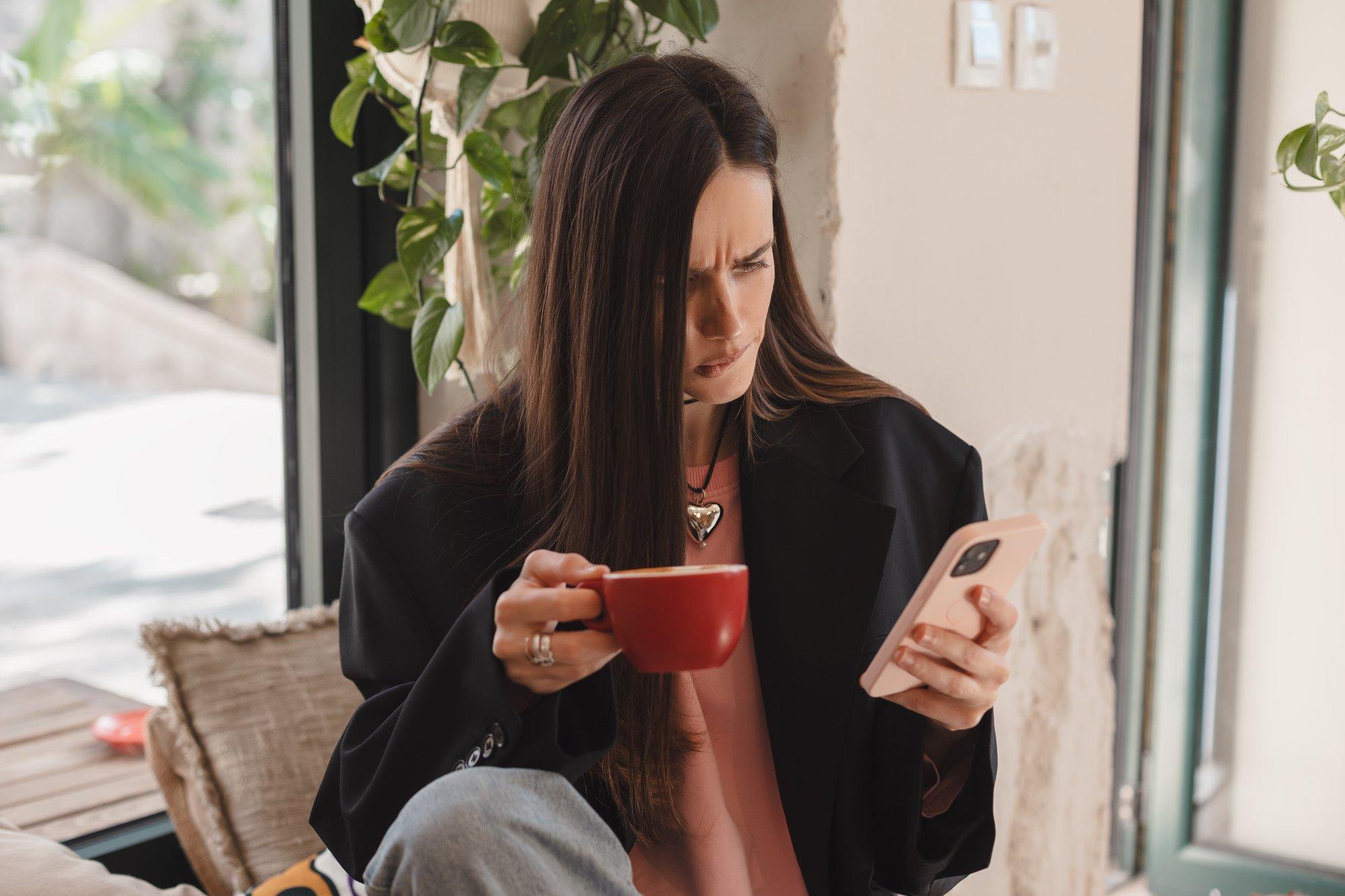 35-aastane naine: veel kuus kuud peale lahkuminekut püüdsin oma eksist vabaneda