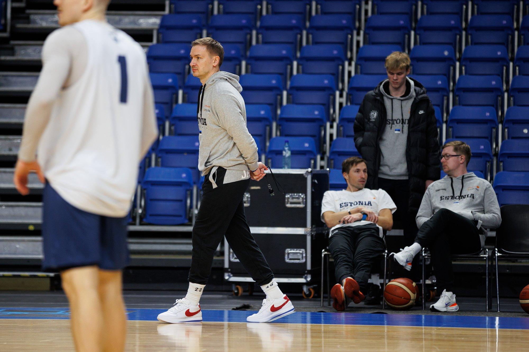 Mida kujutab endast Rannula uus tööandja Legia? Miks andis Poola liiga kuues klubi eelmisele peatreenerile sule sappa?