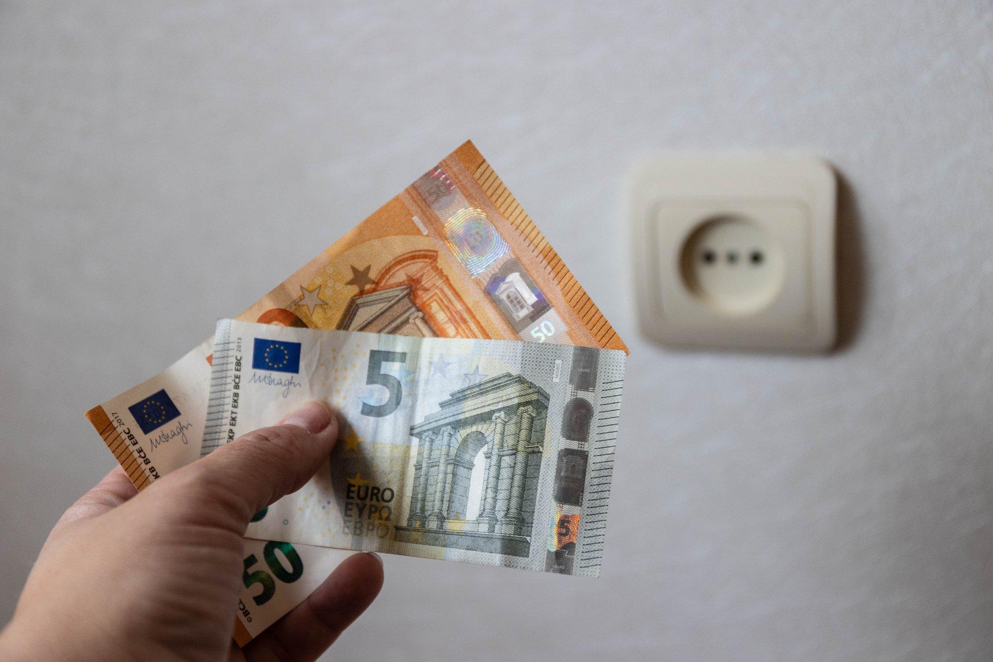 Eleringi elektrikuna esinenud varas pani vanaproualt pihta ligi 25 000 eurot