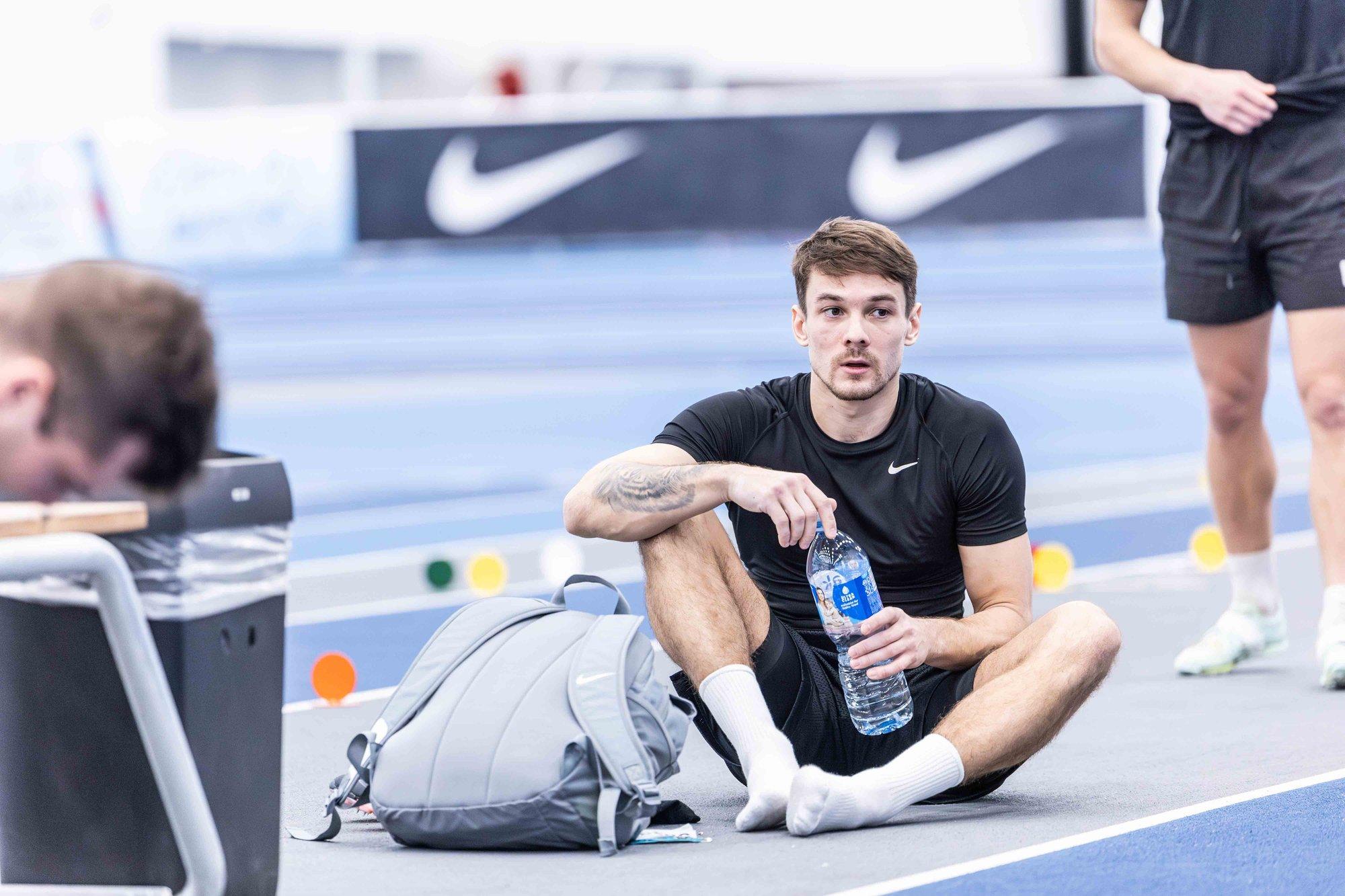 Hausenberg selgitas kõrgushüppe nurjumist: joosta saan ilusti, vorm on super, aga see oli poolüllatus