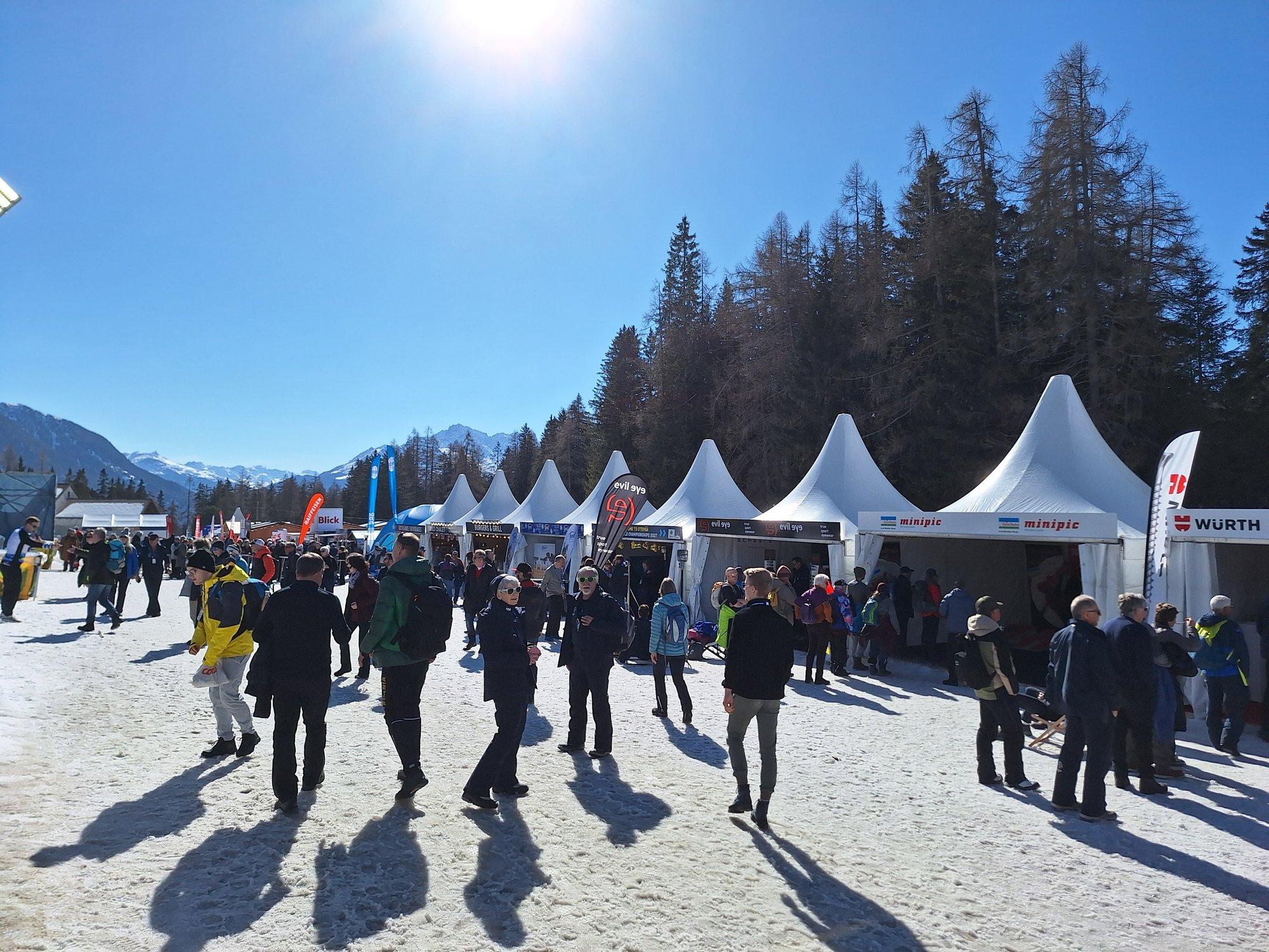 DELFI ŠVEITSIS | Eesti pakub Euroopa kõige kallimale riigile vaprat konkurentsi. Kui palju maksab laskesuusa MM-il õlu ja söök?