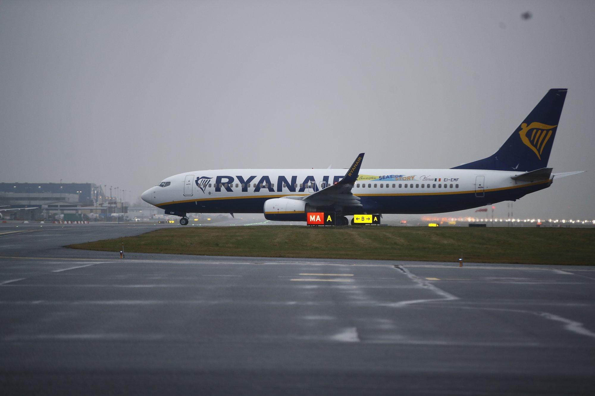 Ryanair jättis 15 Venemaa kodanikku Barcelona-Tallinna lennult maha. PPA: lennufirma sai valesti aru