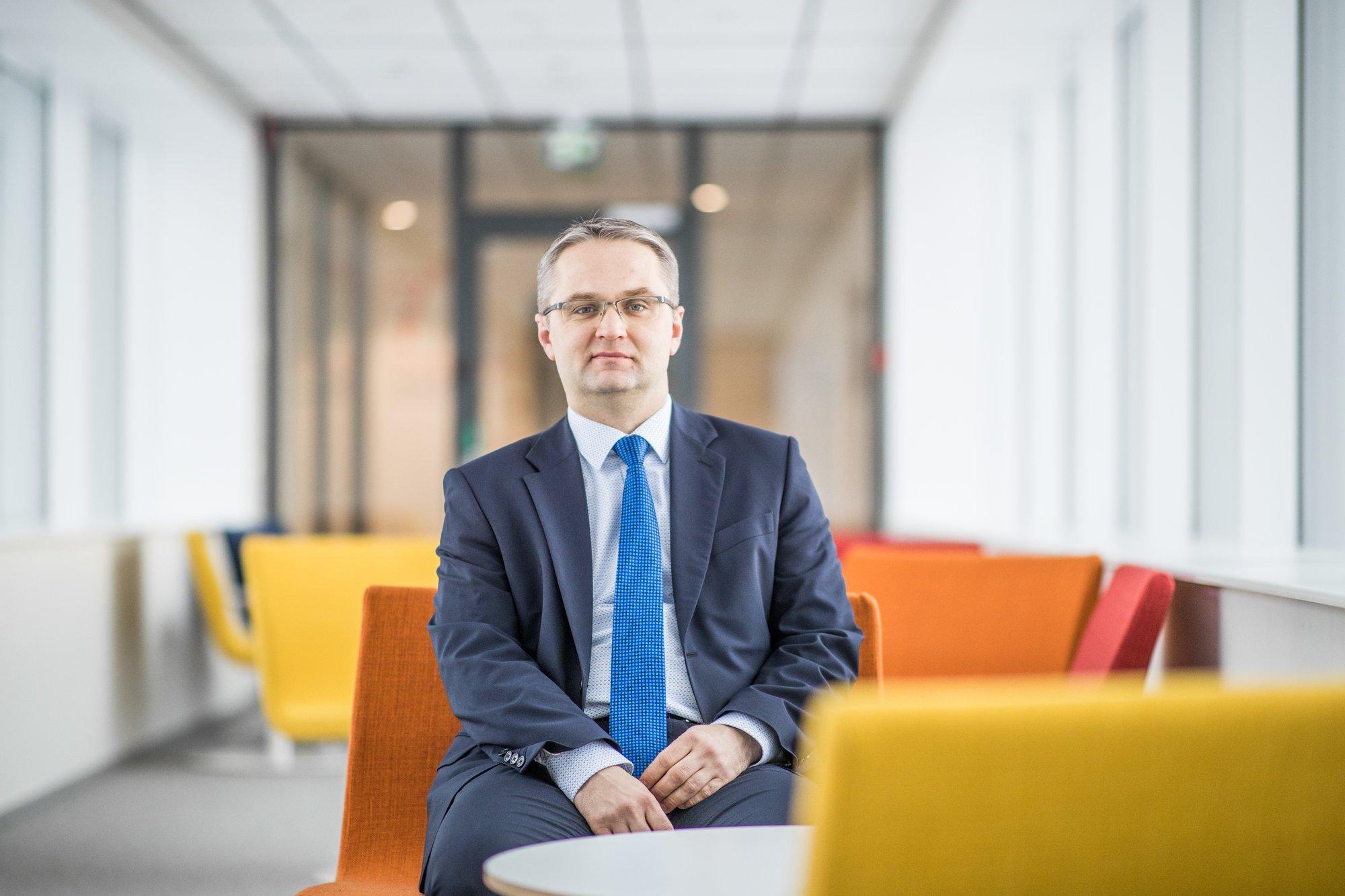 Riigikontrolör Janar Holm kärbitud eelarveridade suurenemisest: ministeeriumilt infot ei saanud, seega arvutasime ise