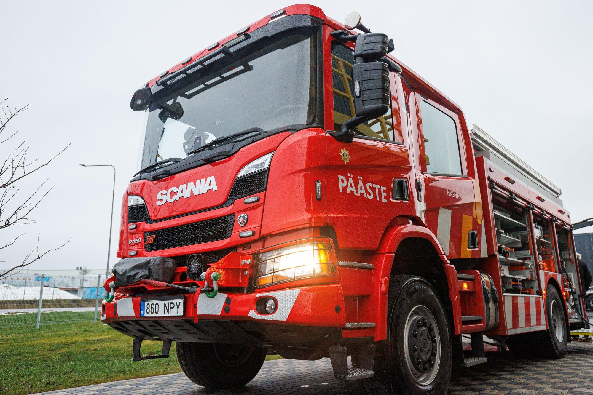 Päästeamet tuletab meelde ohutusreeglid: kas tead, kuidas käituda, kui toidu valmistamise ajal rasv pannil põlema läheb?