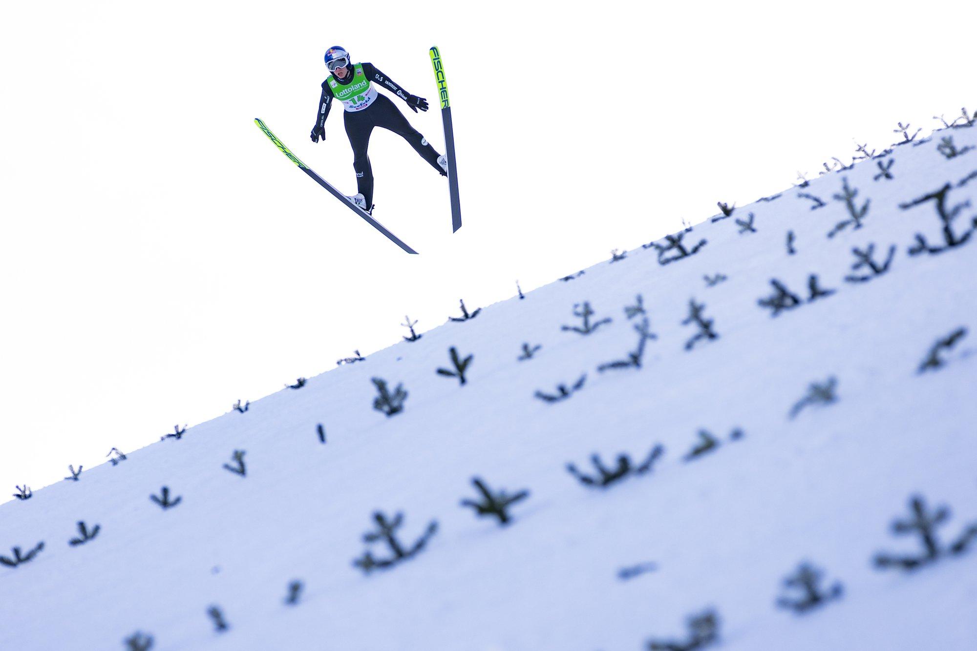 BLOGI | Hüppemäel põrunud Ilves tõusis suusarajal seitse kohta, võitis Geiger